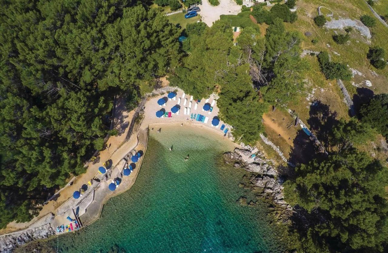 Podgora Experience Suite With Jacuzzi เนเรซีน ภายนอก รูปภาพ