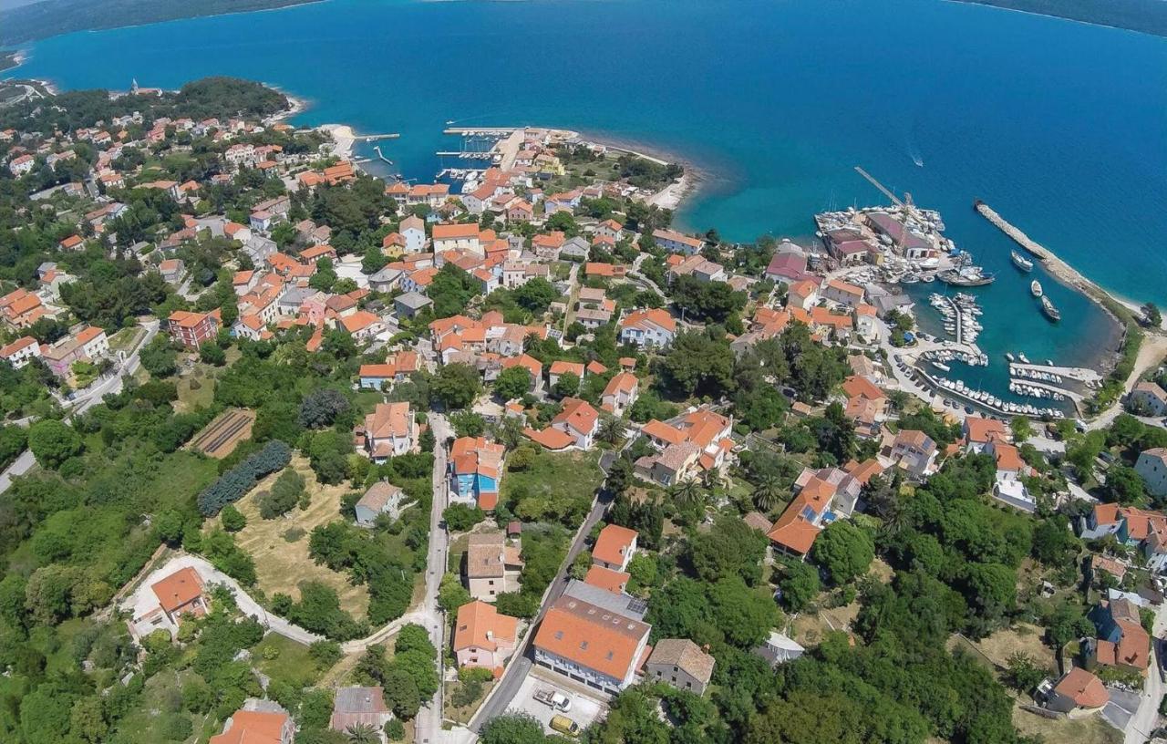 Podgora Experience Suite With Jacuzzi เนเรซีน ภายนอก รูปภาพ