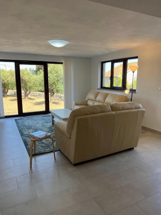 Podgora Experience Suite With Jacuzzi เนเรซีน ภายนอก รูปภาพ